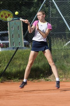 Annika Schult 232 - Klippeldon